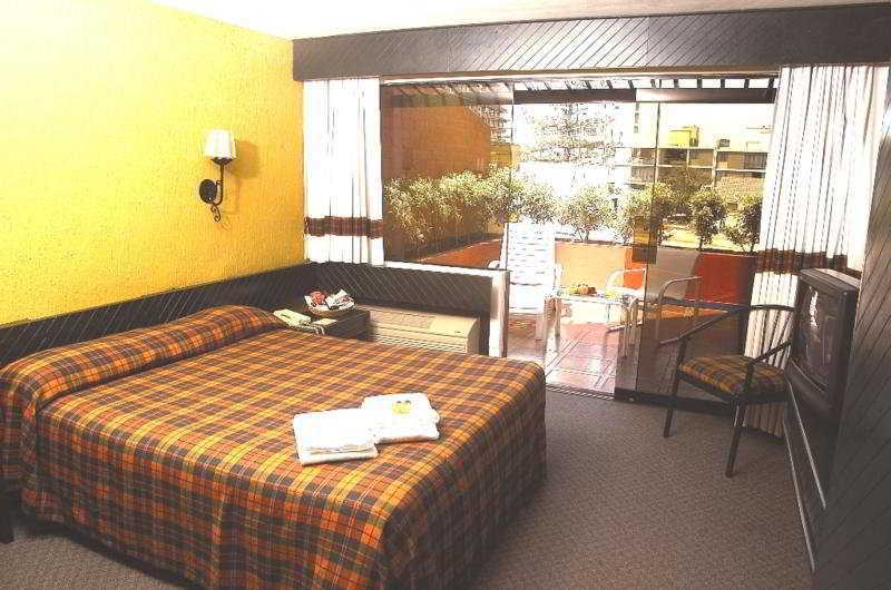 Socialtel Posada Miraflores Lima Exterior foto