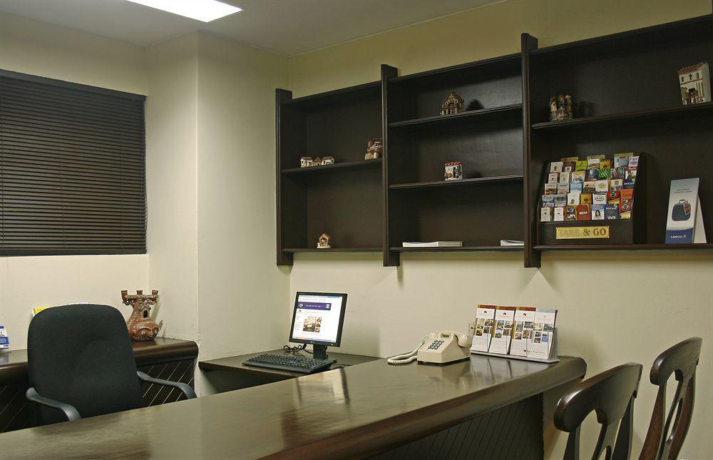 Socialtel Posada Miraflores Lima Interior foto